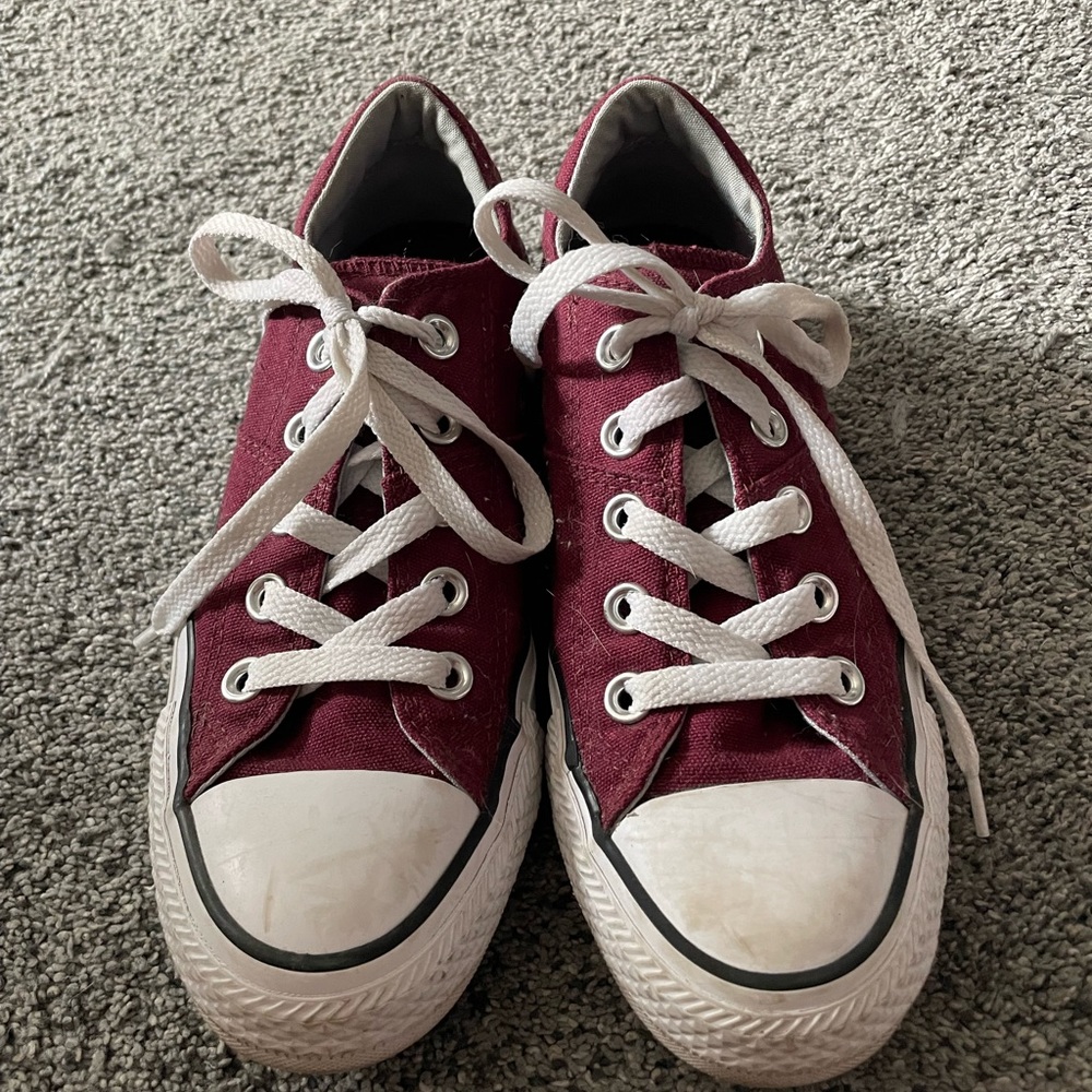 Maroon converse sneakers